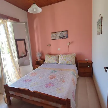 Eftichia Apartment *