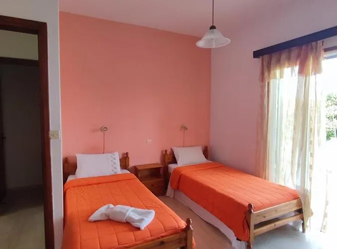 Eftichia Apartament *